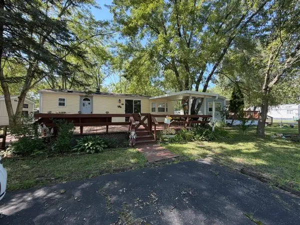2795 E 28th Lot 1078 Road, Seneca, IL 61360