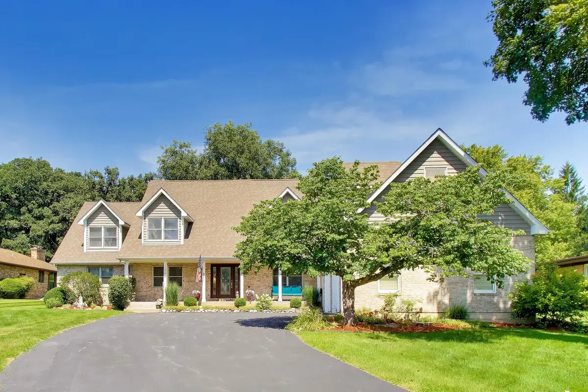 1004 N Harrison Street, Algonquin, IL 60102 - #1