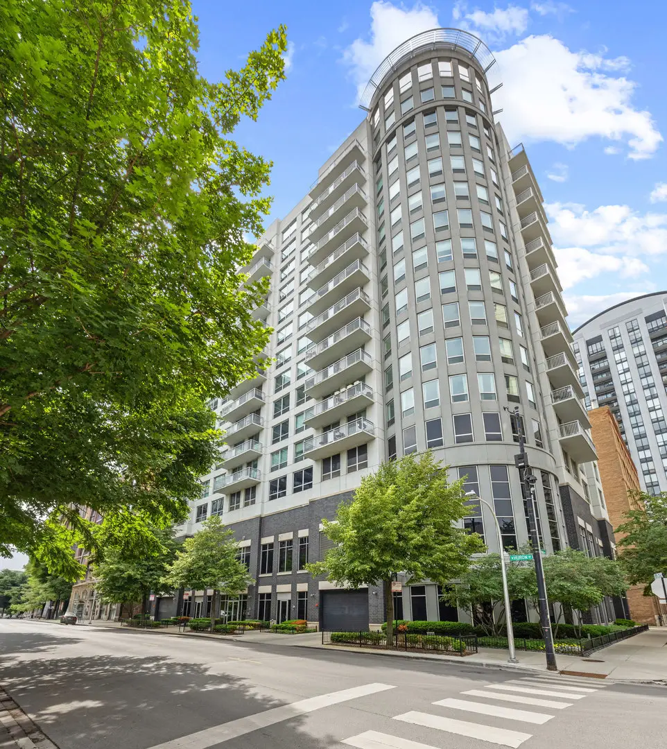 421 W Huron Street #908, Chicago, IL 60654 - #1