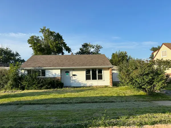 62 Sauk Trail, Park Forest, IL 60466