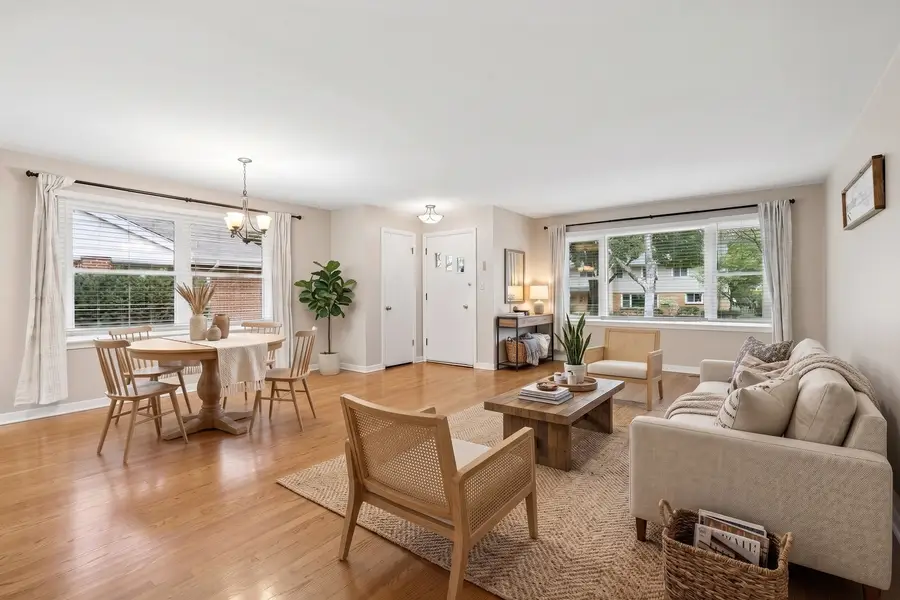 628 N Hickory Avenue, Arlington Heights, IL 60004 - #2