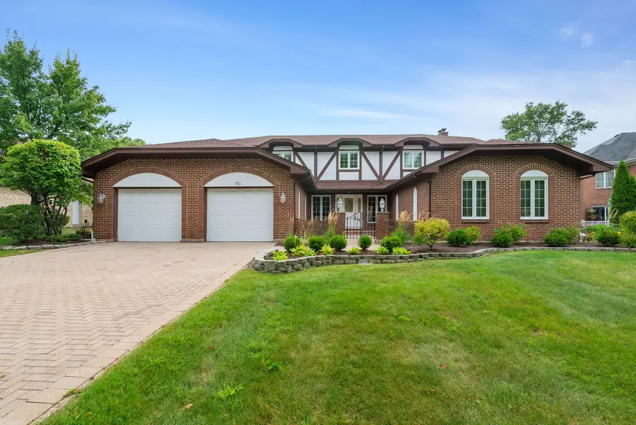521 Forest Mews Drive, Oak Brook, IL 60523 - #2