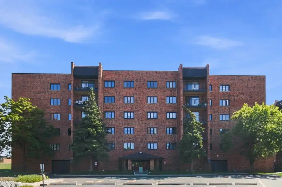 9357 Landings Lane #401, Des Plaines, IL 60016 - #2