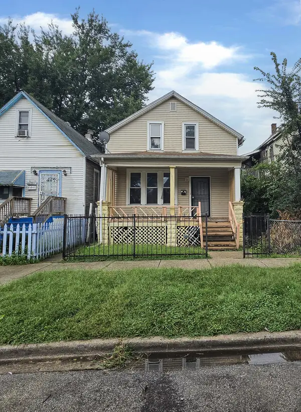 11566 S Lafayette Avenue, Chicago, IL 60628