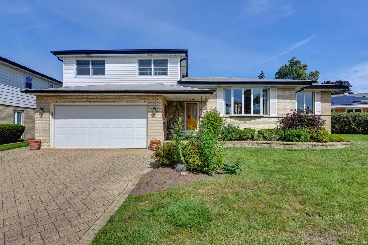 8190 W Catino Terrace, Niles, IL 60714 - #1