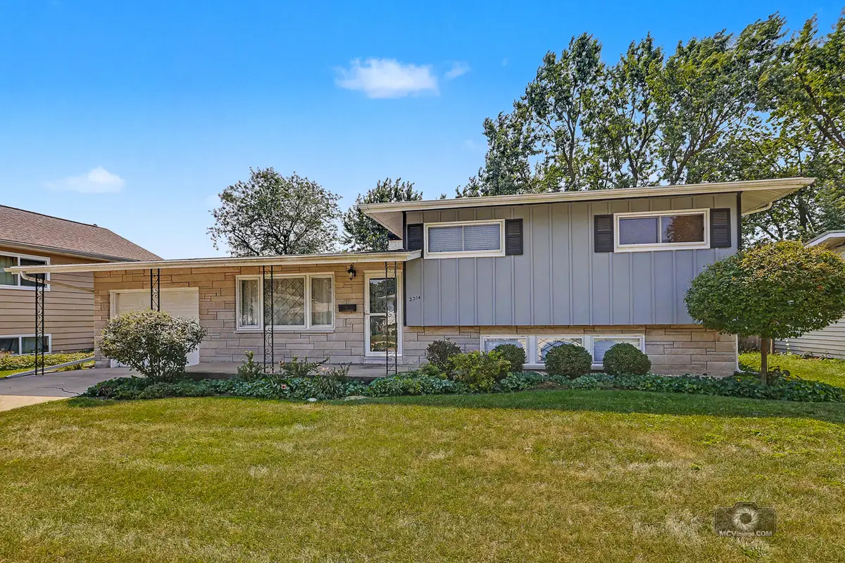 2204 Douglas Street, Joliet, IL 60435 - #1