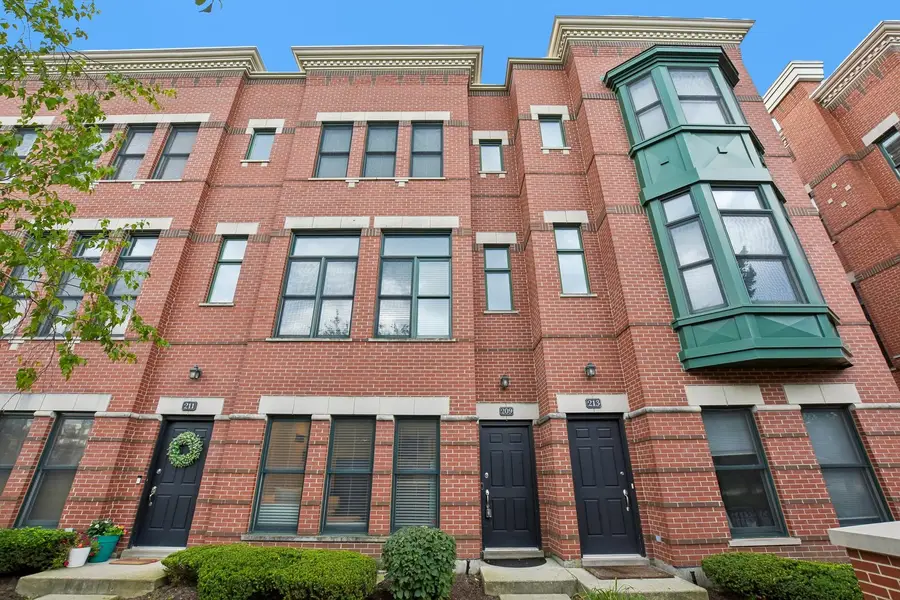 209 W Wood Street, Palatine, IL 60067 - #3
