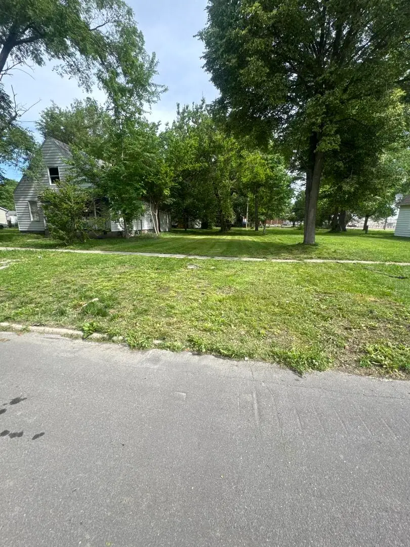 1521 E Matheny Avenue, Springfield, IL 62702 - #1