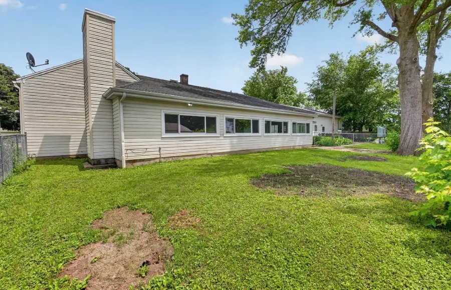315 9th Avenue, Dewitt, IA 52472 - #2