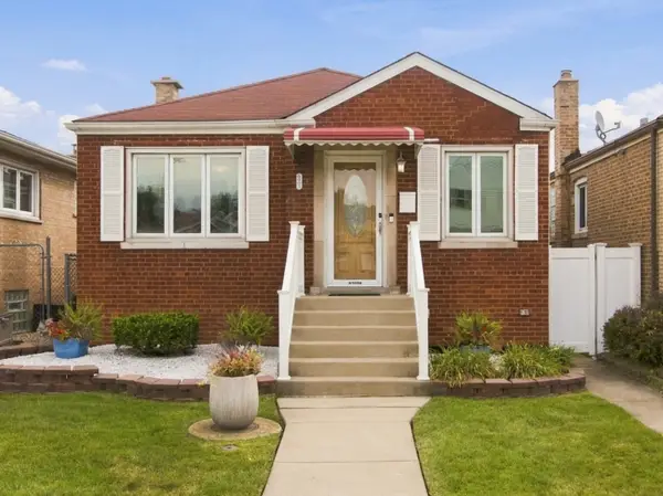 6005 S Mayfield Avenue, Chicago, IL 60638
