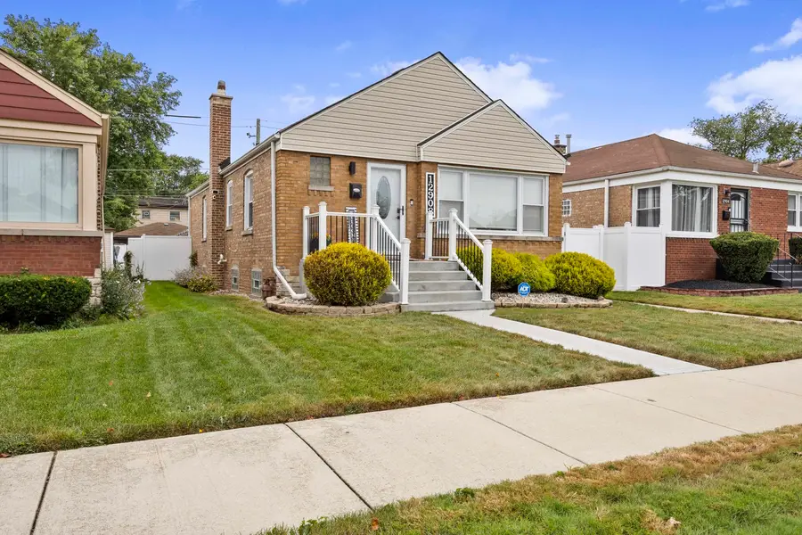12908 S Parnell Avenue, Chicago, IL 60628 - #3