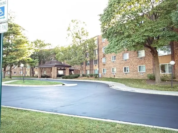 1475 Rebecca Drive #205, Hoffman Estates, IL 60169