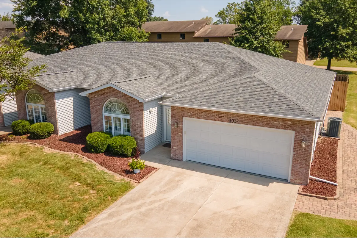 1017 Villa Court, Carbondale, IL 62901 - #1