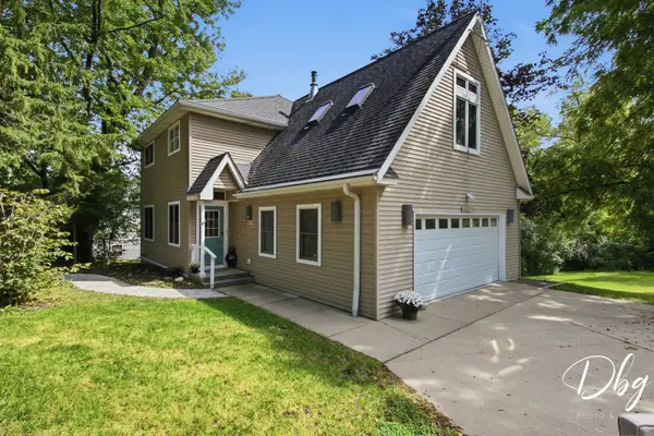 26227 W Forest Court, Antioch, IL 60002