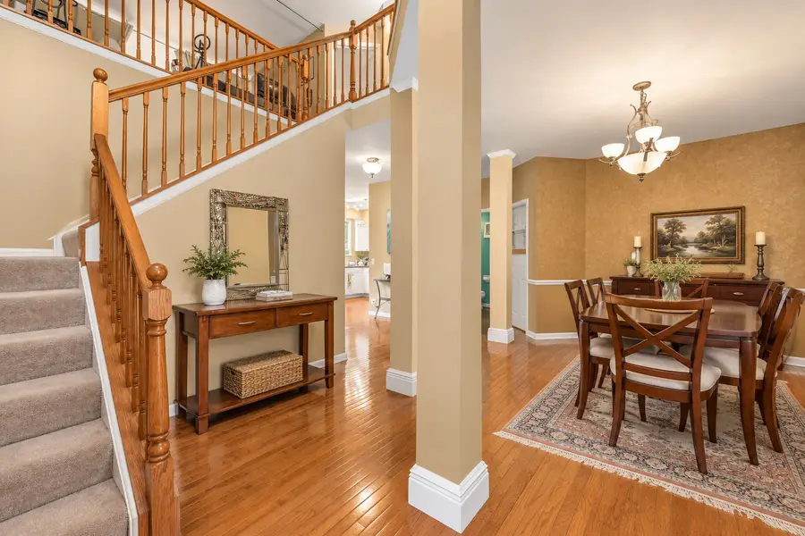 227 Wimbledon Place, Bloomingdale, IL 60108 - #3