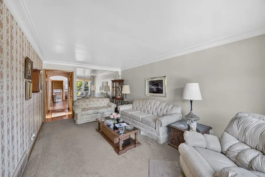 2333 E 83rd Street, Chicago, IL 60617 - #3