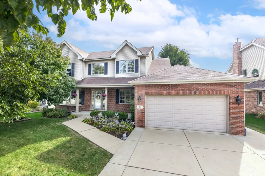 1221 Monmouth Drive, Lemont, IL 60439 - #2
