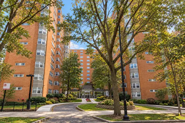 4960 N Marine Drive #217, Chicago, IL 60640