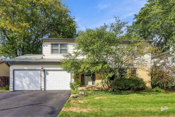 4 W Suffield Drive, Arlington Heights, IL 60004