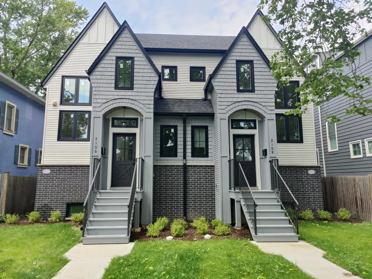 2106 Darrow Avenue, Evanston, IL 60201 - #1