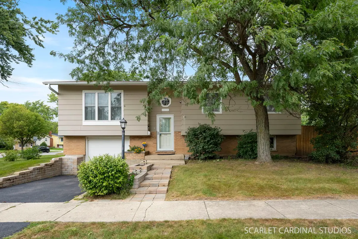 1102 Walnut Avenue, Hanover Park, IL 60133 - #1