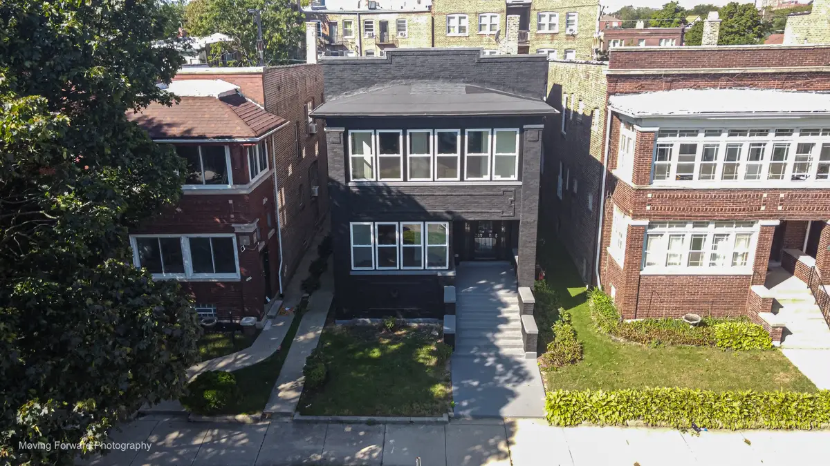 7314 S Crandon Avenue, Chicago, IL 60649 - #1