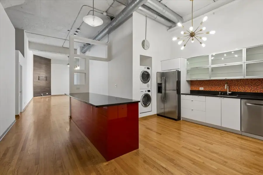 1800 W Roscoe Street #521, Chicago, IL 60657 - #2