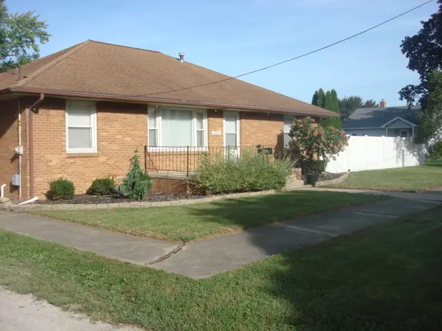 1004 Holcomb Street, Streator, IL 61364 - #2