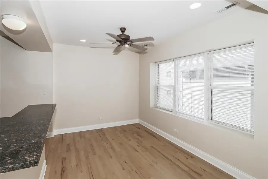 1939 W Granville Avenue #1, Chicago, IL 60660 - #3