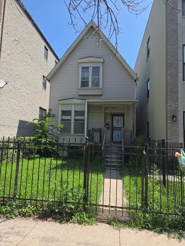 3935 S Indiana Avenue, Chicago, IL 60653