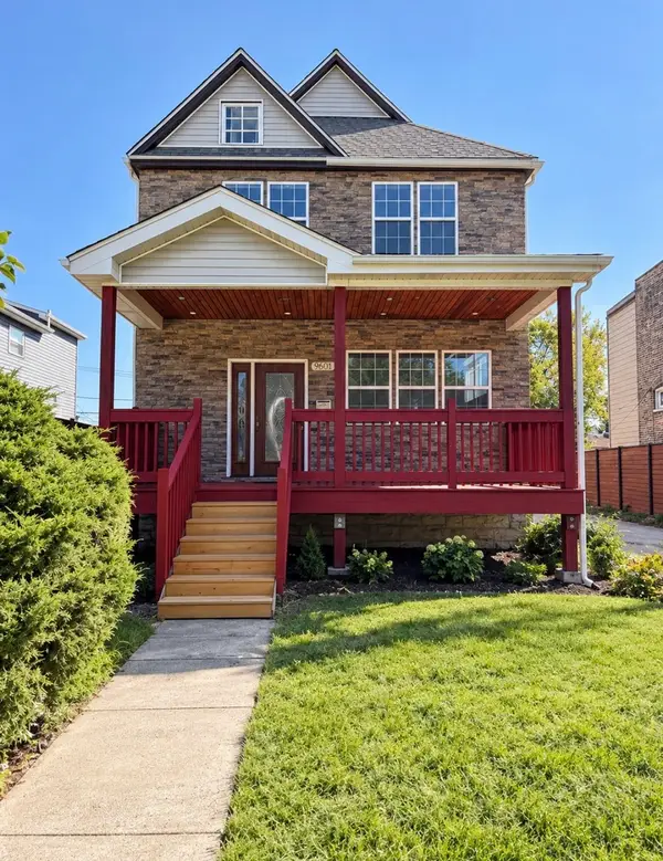 9601 S Winston Avenue, Chicago, IL 60643
