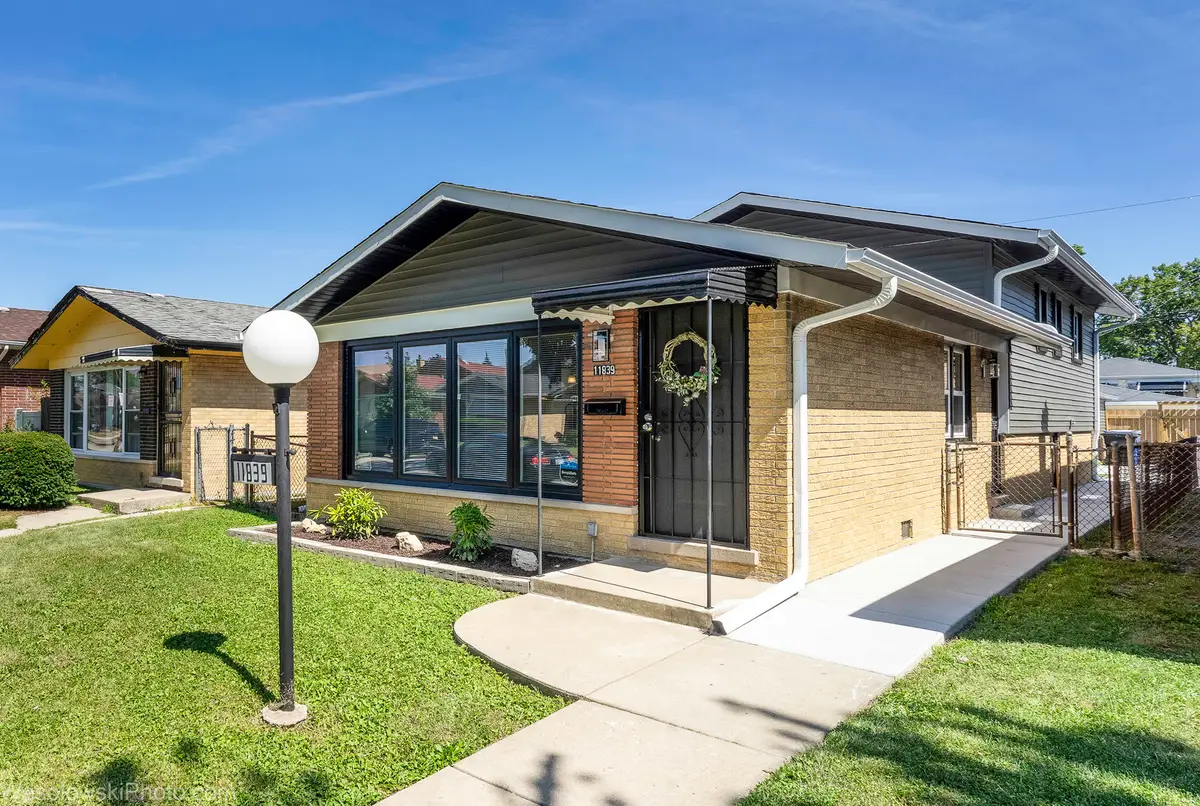 11839 S Laflin Street, Chicago, IL 60643 - #1