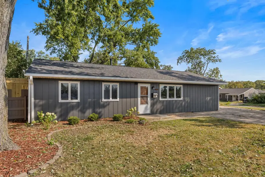 2424 E Washington Drive, Urbana, IL 61802 - #2