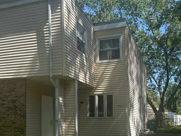 1920 Moore Avenue, Joliet, IL 60433