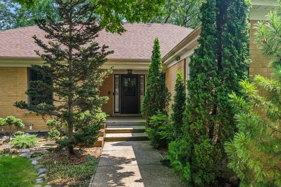 4023 N Ridge Avenue, Arlington Heights, IL 60004 - #3