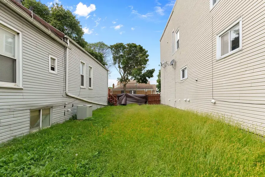 4603 S Wallace Street, Chicago, IL 60609 - #2