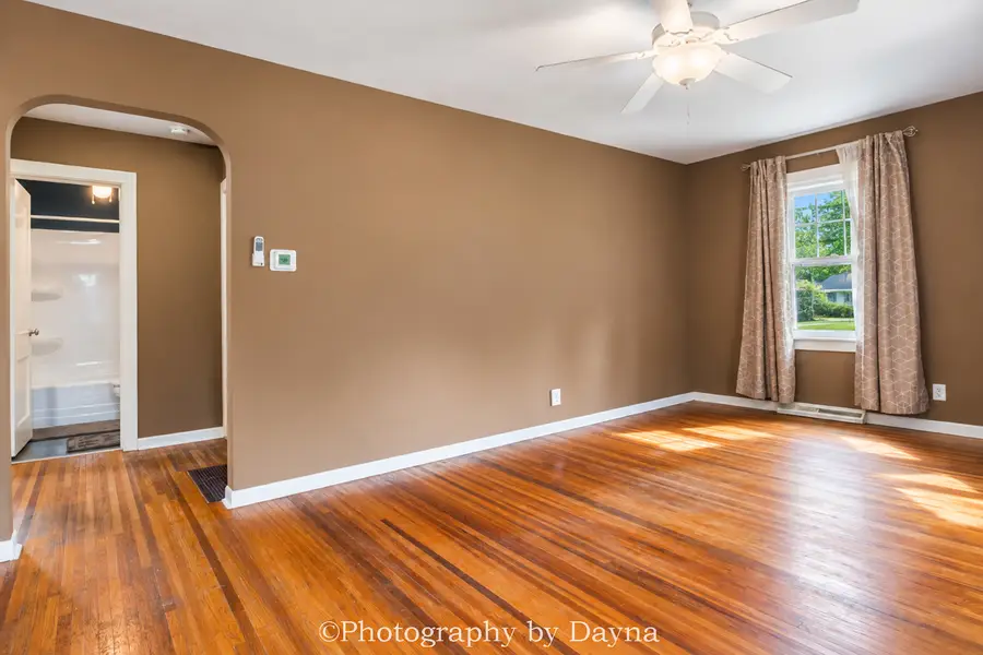 1536 S 6th Avenue, Kankakee, IL 60901 - #2