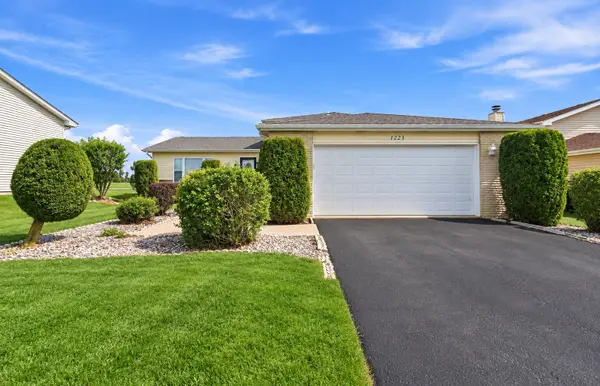 1223 Harvest Lane, University Park, IL 60484