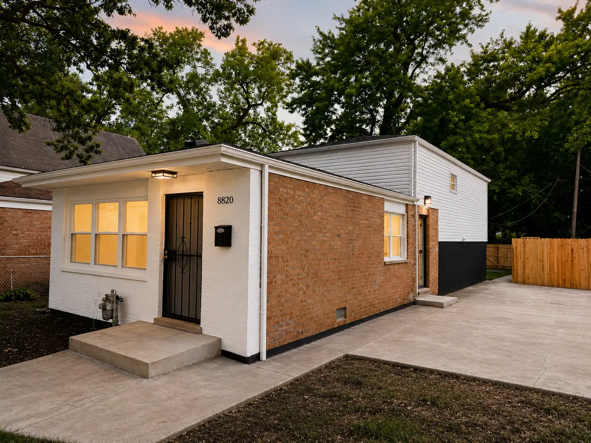 8820 S Princeton Avenue, Chicago, IL 60620 - #1
