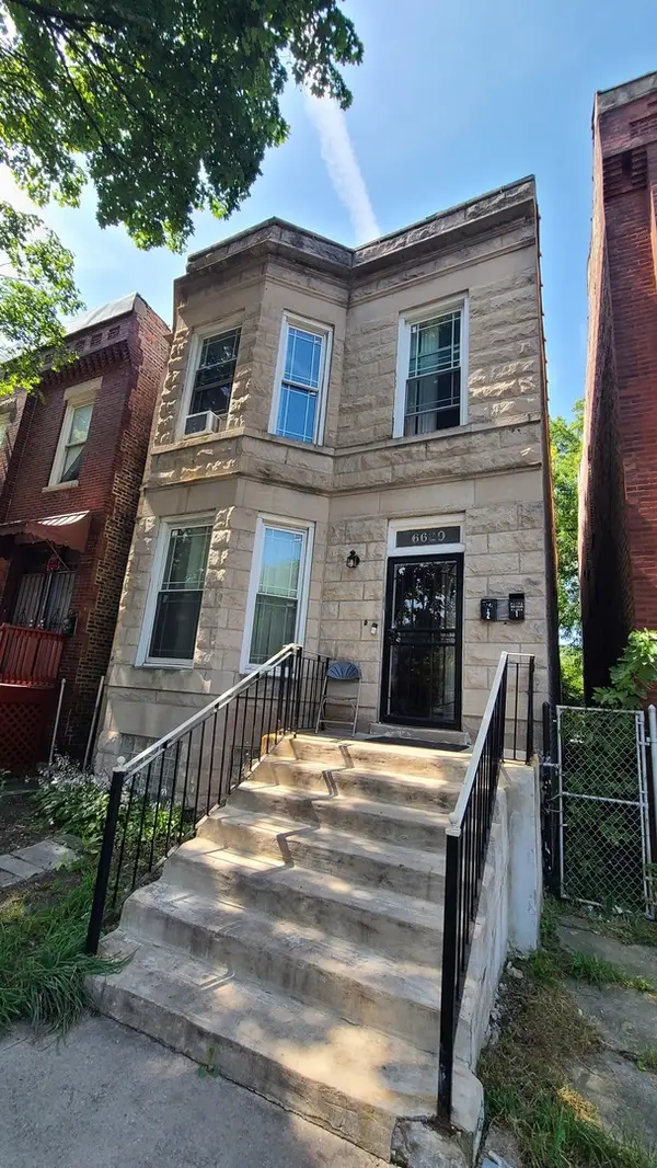 6620 S Marquette Road, Chicago, IL 60637