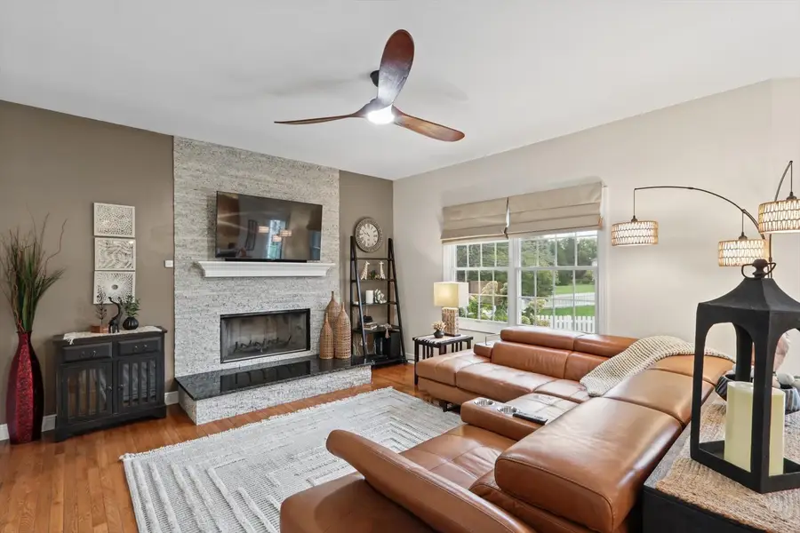 3218 Cherry Hills Drive, Champaign, IL 61822 - #3