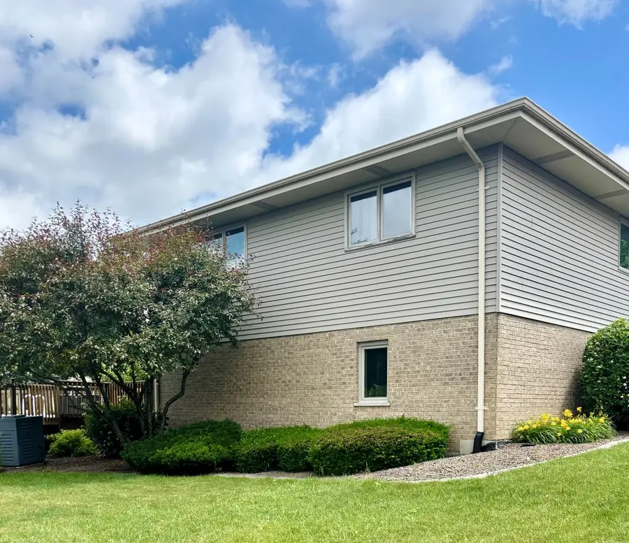 17002 Ozark Avenue, Tinley Park, IL 60477 - #2