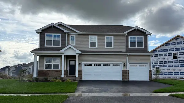 1498 Vintage Drive, Oswego, IL 60543