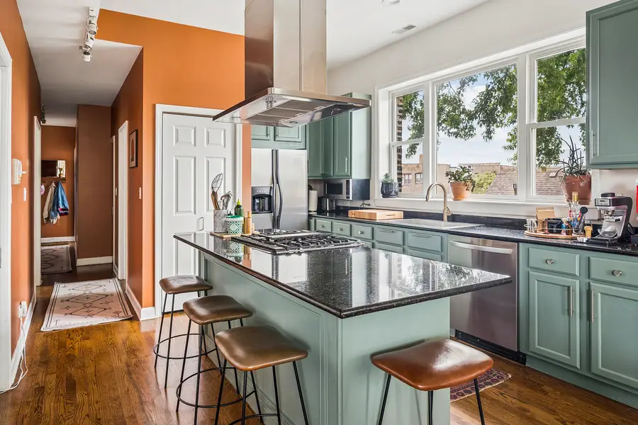 Address Withheld By Seller, Chicago, IL 60647 - #3