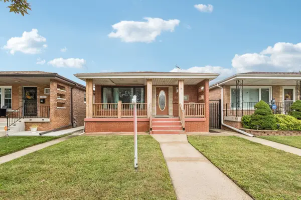 10513 S Avenue E, Chicago, IL 60617