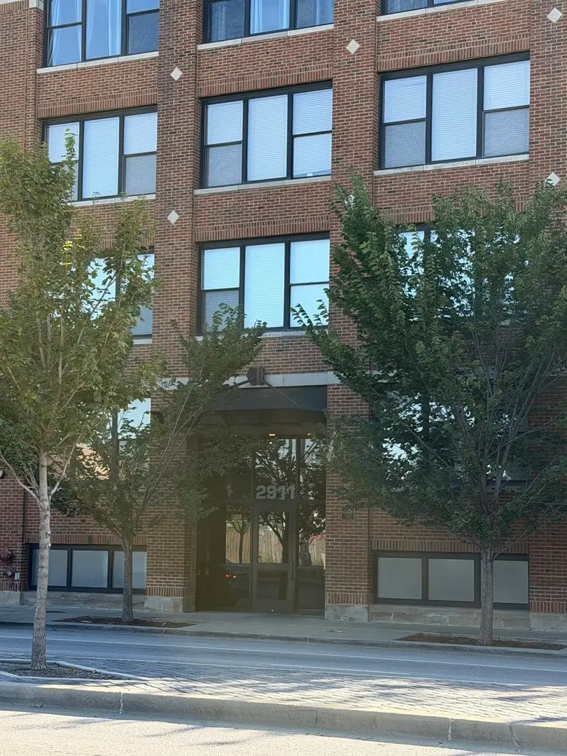 2911 N Western Avenue #111, Chicago, IL 60618 - #3