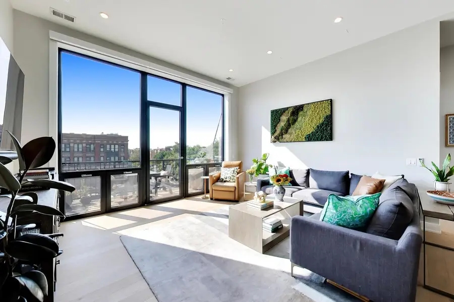 2405 W Iowa Street #402, Chicago, IL 60622 - #2