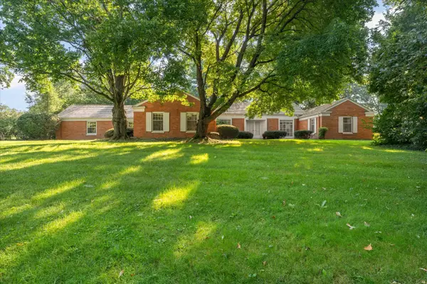 1110 Country Lane, Champaign, IL 61821