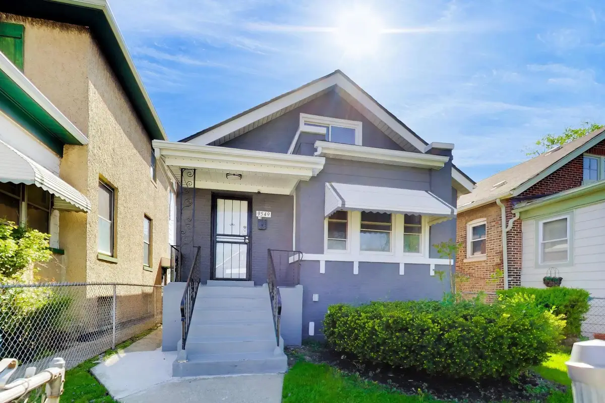 9549 S Calumet Avenue, Chicago, IL 60628 - #1