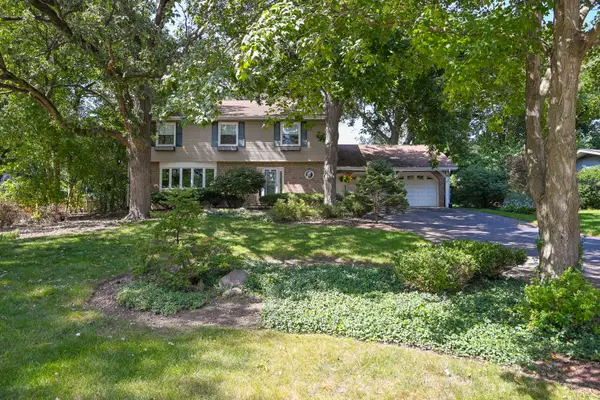 26W530 Prairie Avenue, Winfield, IL 60190